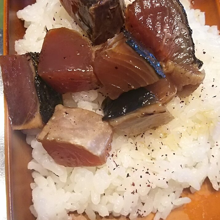 鰹のたたき簡単アヒポキ丼